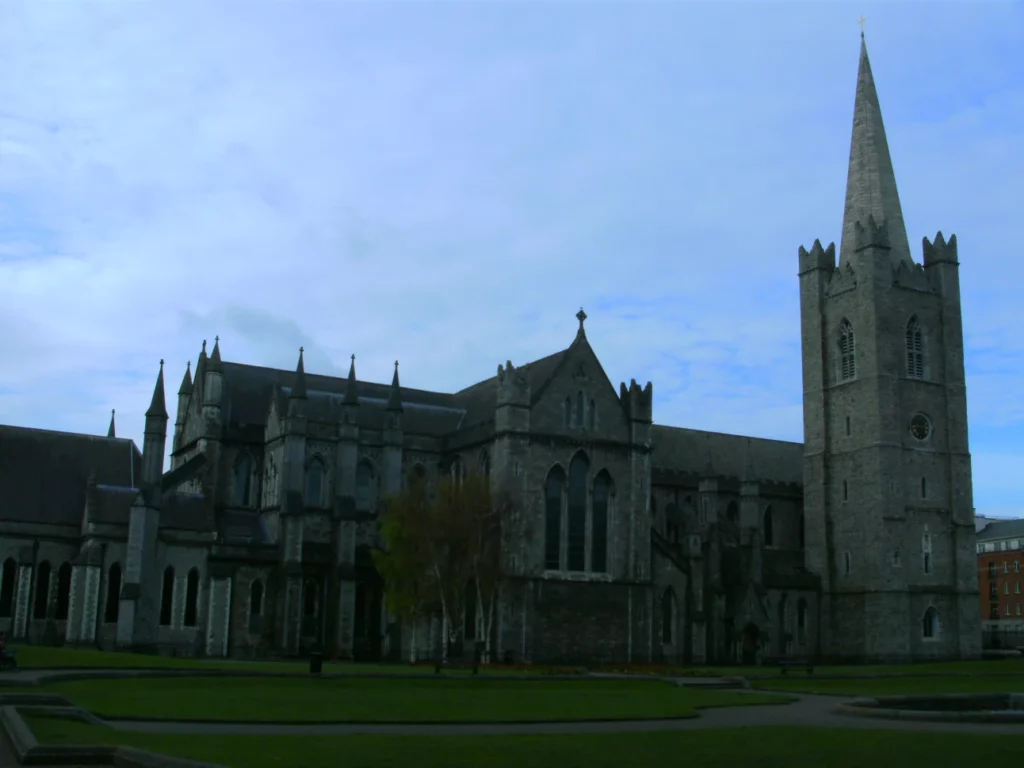 Dublin, Ierland, Saint Patrick's Cathedral | Claudia Goes Abroad