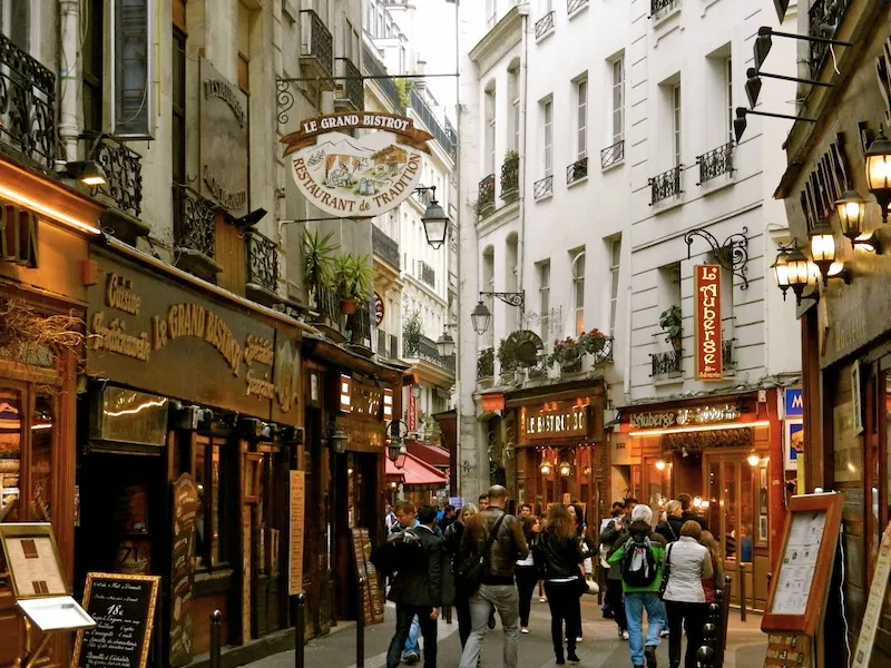 Parijs, Frankrijk, Quartier-Latin | Claudia Goes Abroad
