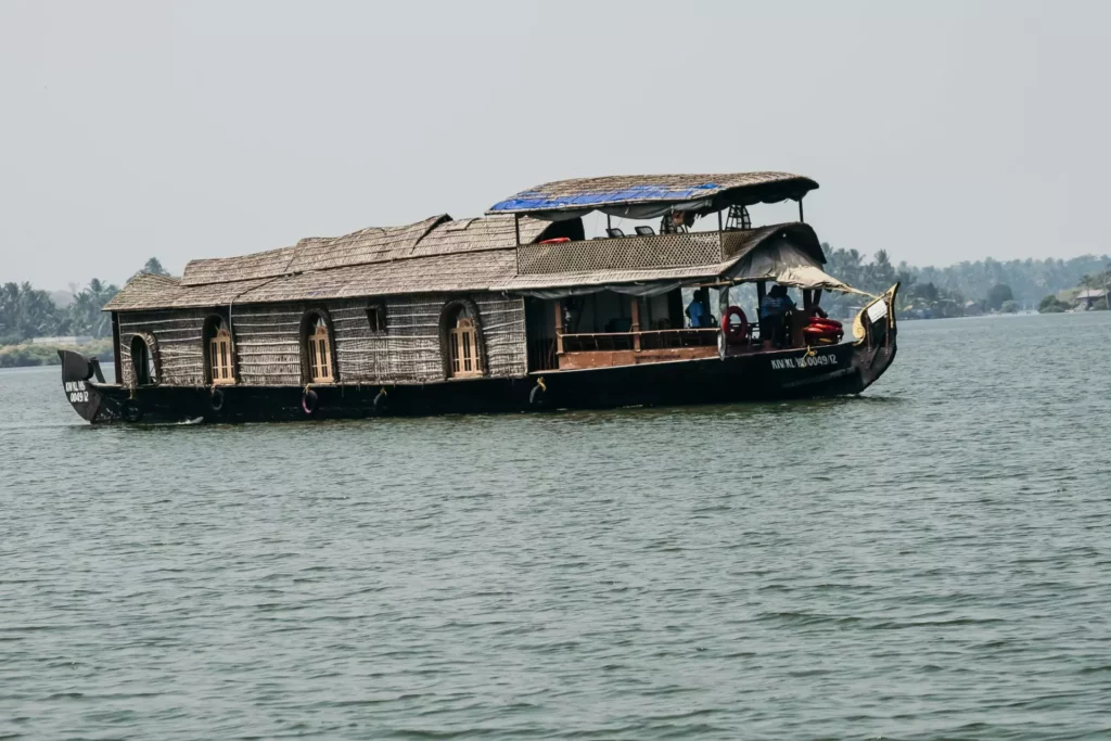 Kollam, Backwaters, Houseboat, Kerala | Claudia Goes Abroad